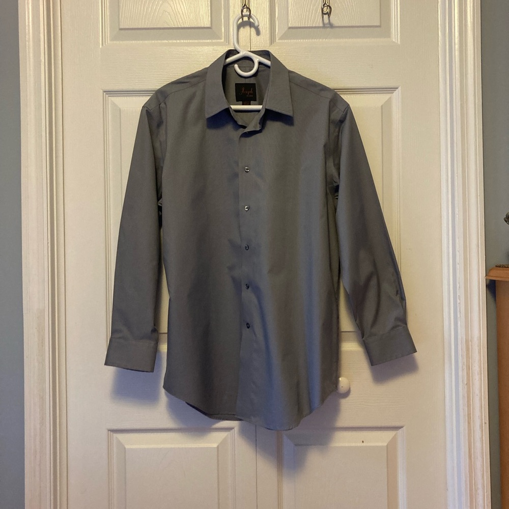 Slim fit wrinkle free men’s shirt